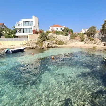 Zita Rogoznica (Sibenik-Knin)